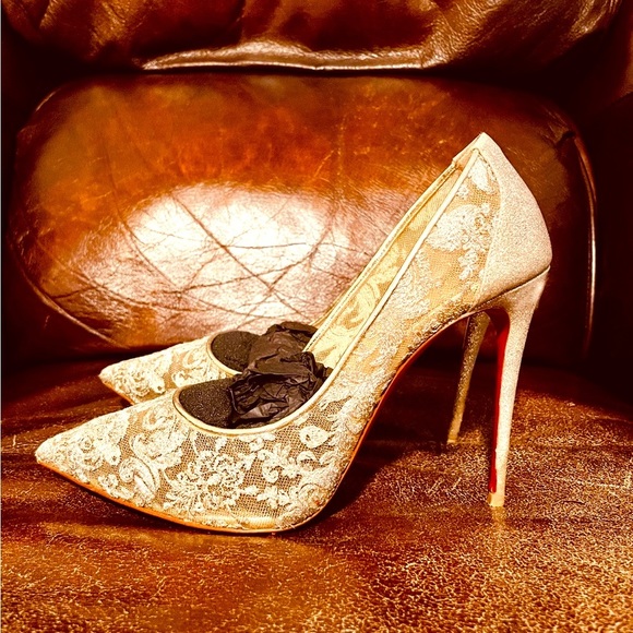 Christian Louboutin Shoes - 𝅺Christian Louboutin Pigalle Follies Lace& glitter embellished stiletto.EU 38.5